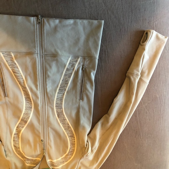 lululemon zip up jacket - Picture 2 of 4